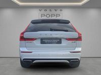 Gebraucht Volvo XC60 R-Design 197 PS (144 kW) 2020 Crystal white / metallic SUV