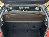 Gebraucht Mazda 2 Center-Line 84 PS (61 kW) 2012 Grau Kleinwagen