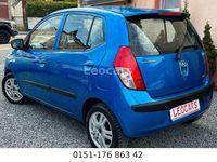 Gebraucht Hyundai i10 77 PS (56 kW) 2009 Blau Kleinwagen