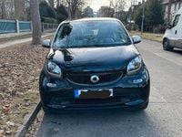 Gebraucht Smart ForFour 71 PS (52 kW) 2015 Schwarz Kleinwagen