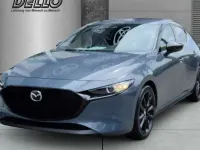 Neu Mazda 3 Homura-Line 140 PS (102 kW) 2026 Polymetal grey Limousine