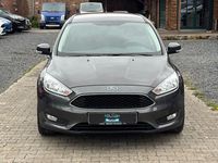 Gebraucht Ford Focus Trend 101 PS (74 kW) 2015 Grau Kombi