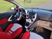 Gebraucht Ford Ka Titanium 69 PS (50 kW) 2011 Weiß Kleinwagen