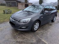 Gebraucht Opel Astra Selection 101 PS (74 kW) 2016 Grau Kombi