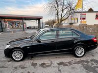 Gebraucht Mercedes 220 177 PS (130 kW) 2010 Schwarz Limousine