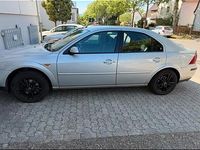 Gebraucht Ford Mondeo 120 PS (88 kW) 2003 Silber Limousine