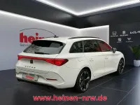 Second-hand Cupra Leon 245 CP (180 kW) 2023 Alb Berlinǎ