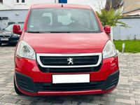 Gebraucht Peugeot Partner Tepee Active 99 PS (72 kW) 2016 Rot Van / Kleinbus