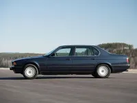 Gebraucht BMW 750L 299 PS (219 kW) 1988 Grau Limousine