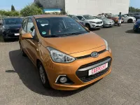 Gebraucht Hyundai i10 YES! 67 PS (49 kW) 2015 Orange Kleinwagen