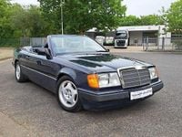 Gebraucht Mercedes E300 220 PS (161 kW) 1992 Blau Cabrio