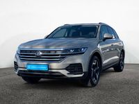 Gebraucht VW Touareg Basis 231 PS (169 kW) 2024 Beige SUV