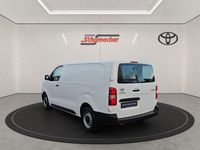 Gebraucht Toyota Proace 144 PS (105 kW) 2023 Weiss Van / Kleinbus