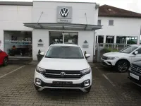 Używany VW T-Cross Active 110 KM (80 kW) 2022 Biały SUV