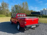 Gebraucht Toyota HiLux 144 PS (105 kW) 2015 Rot Pickup