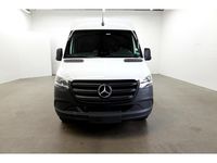 Gebraucht Mercedes Sprinter 170 PS (125 kW) 2025 Arktikweiß Van