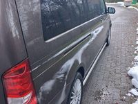 Gebraucht Mercedes V250 Avantgarde 190 PS (139 kW) 2015 Braun Van / Kleinbus