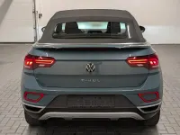 Gebraucht VW T-Roc Style 150 PS (110 kW) 2022 Petroleumblaumet. SUV