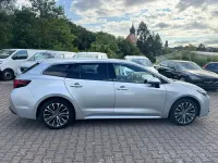 Gebraucht Toyota Corolla Team 152 PS (111 kW) 2024 Silber Kombi