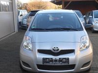 Gebraucht Toyota Yaris Cool 101 PS (74 kW) 2009 Silber Kleinwagen