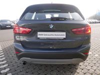 Gebraucht BMW X1 Advantage 150 PS (110 kW) 2016 Grau SUV