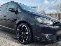 Gebraucht VW Touran 140 PS (102 kW) 2013 Schwarz Van / Kleinbus