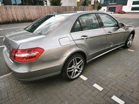 Gebraucht Mercedes E300 Avantgarde 204 PS (150 kW) 2010 Grau Limousine