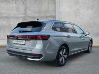 Gebraucht VW Passat Business 204 PS (150 kW) 2025 Silber Kombi