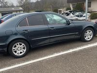 Gebraucht Mercedes E200 163 PS (119 kW) 2005 Blau Limousine