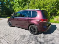 Gebraucht VW Touran Highline 150 PS (110 kW) 2017 Rot Van / Kleinbus