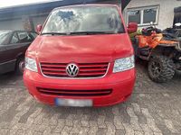 Gebraucht VW Multivan 174 PS (127 kW) 2004 Rot Van / Kleinbus