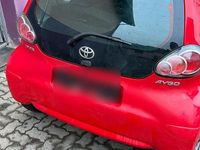 Gebraucht Toyota Aygo 69 PS (50 kW) 2006 Rot Kleinwagen