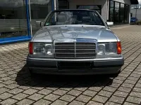 Gebraucht Mercedes 300 220 PS (161 kW) 1993 Silber Cabrio