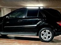Gebraucht Mercedes ML320 224 PS (164 kW) 2006 Schwarz SUV