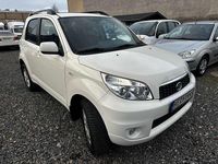 Gebraucht Daihatsu Terios 105 PS (77 kW) 2011 Weiß SUV