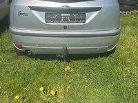 Usata Ford Focus 75 CV (55 kW) 1999 Argento Utilitaria