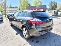 Gebraucht Renault Mégane Dynamique 131 PS (96 kW) 2010 Schwarz Limousine