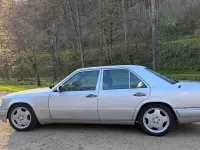 Gebraucht Mercedes E320 220 PS (161 kW) 1993 Silber Limousine