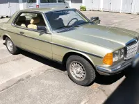 Gebraucht Mercedes 230 136 PS (100 kW) 1983 Grün Coupé