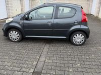 Gebraucht Peugeot 107 68 PS (50 kW) 2009 Kleinwagen