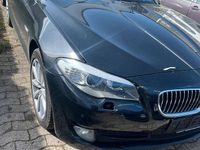 Gebraucht BMW 530 258 PS (189 kW) 2012 Schwarz Kombi