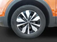Gebraucht VW T-Cross Move 110 PS (80 kW) 2023 Orange SUV