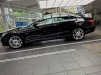 Gebraucht Mercedes E220 170 PS (125 kW) 2011 Schwarz Coupé
