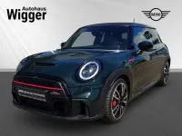 Używany Mini John Cooper Works 231 KM (169 kW) 2021 Zielony Hatchback