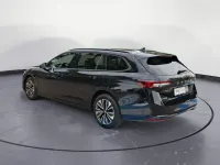 Gebraucht Skoda Superb Selection 150 PS (110 kW) 2025 Schwarz Kombi