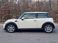 Gebraucht Mini ONE 98 PS (72 kW) 2013 Weiß Kleinwagen