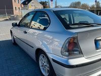 Gebraucht BMW 316 116 PS (85 kW) 2001 Silber Coupé