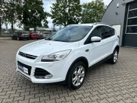 Gebraucht Ford Kuga Titanium 163 PS (119 kW) 2013 Weiß SUV