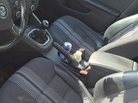 Second-hand VW Jetta 105 CP (77 kW) 2012 Argintiu Berlinǎ