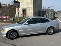 Gebraucht BMW 320 Basis 170 PS (125 kW) 2001 Silber Coupé